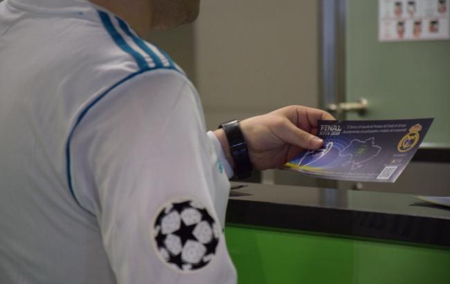 В Україну не пропустили двох російських журналістів, які їхали на фінал ЛЧ