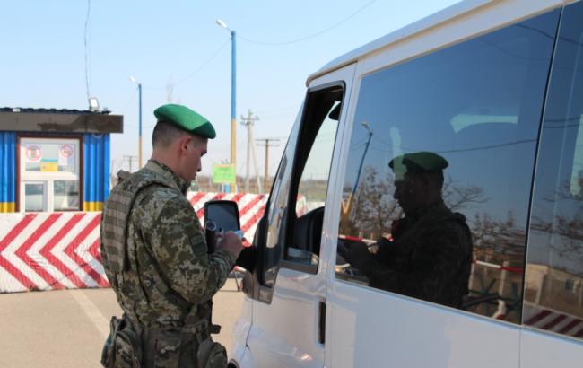 КПВВ на Донбассе за сутки пересекли более 31 тыс. человек