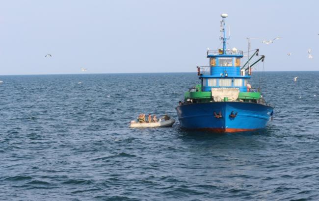 Біля морського кордону України за тиждень зафіксували 43 іноземні судна