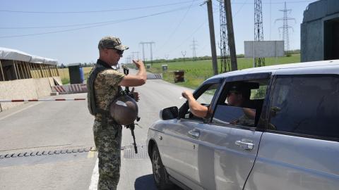 КПВВ на Донбасі за добу перетнули 39,4 тис. осіб