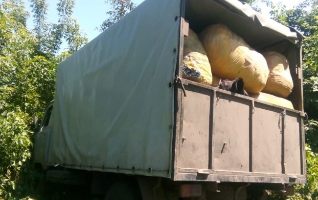 У Сумській області прикордонники зі стріляниною затримали "УАЗ" з Росії