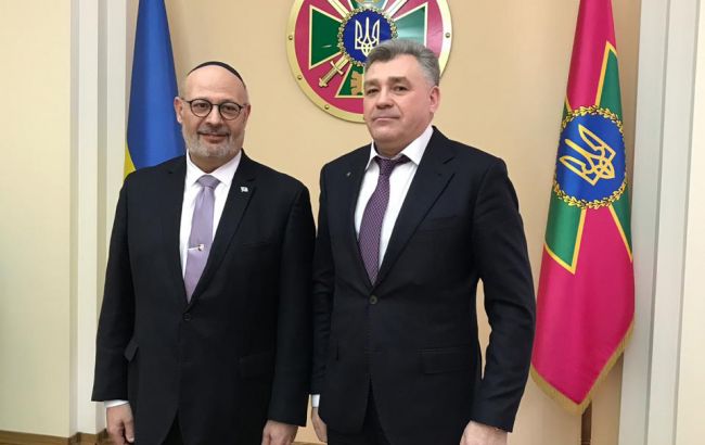 Україна та Ізраїль обговорили зменшення кількості відмов туристам