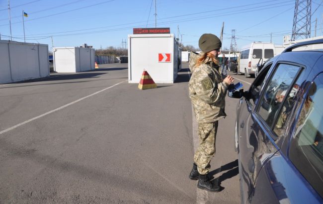 На Донбасі досі закриті два пункти пропуску