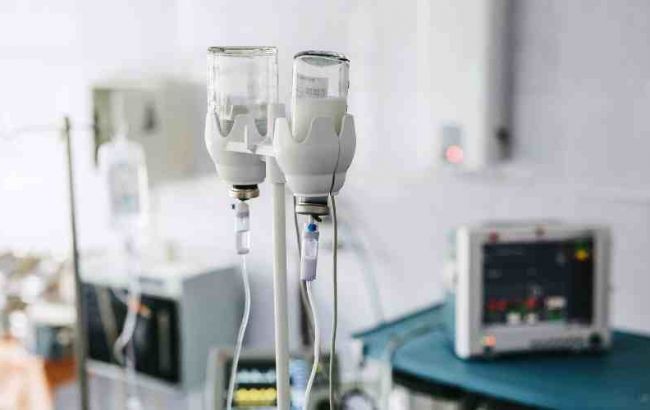 В больницах Днепра из-за отравления находятся еще 24 человека