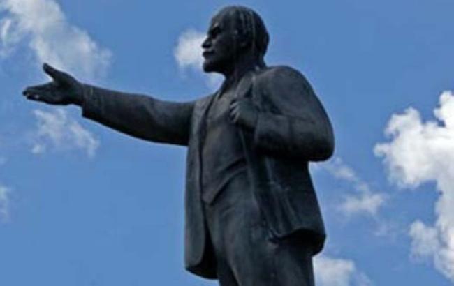В Україні скульптура Леніна "пішла з молотка" за 250 тис. грн