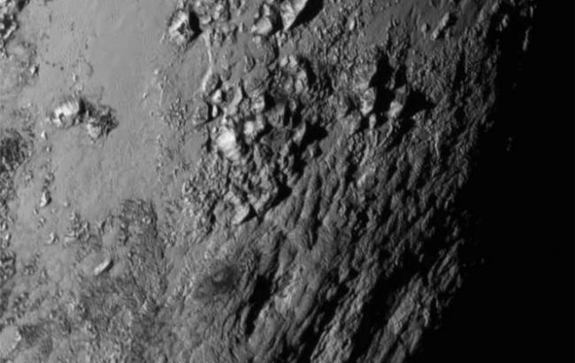 На Плутоне обнаружили покрытые льдом горы