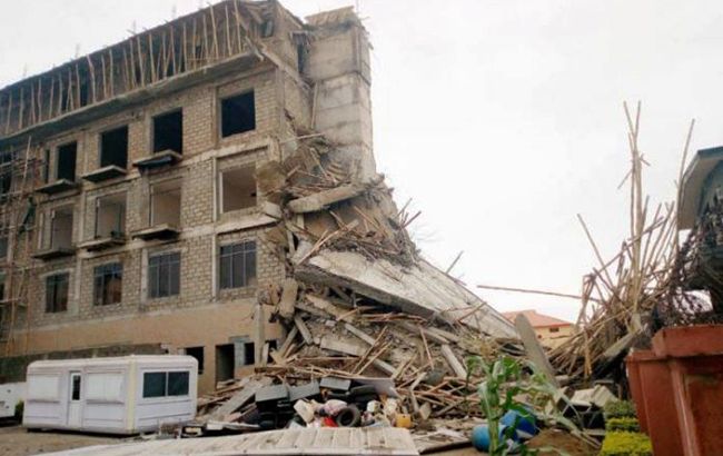 У Нігерії через обвалення будинків загинули понад 270 осіб