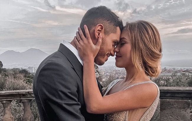 "Стало очень жарко": Холостяк 9 удивил постельным фото с избранницей