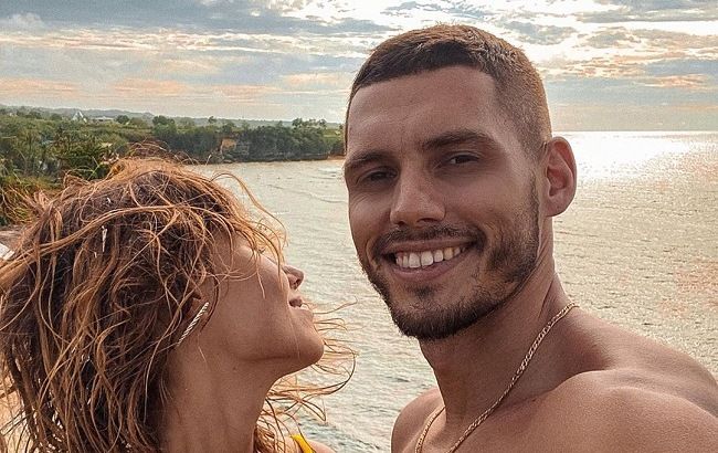 Наконец-то: Холостяк 9 сделал предложение избраннице (видео)