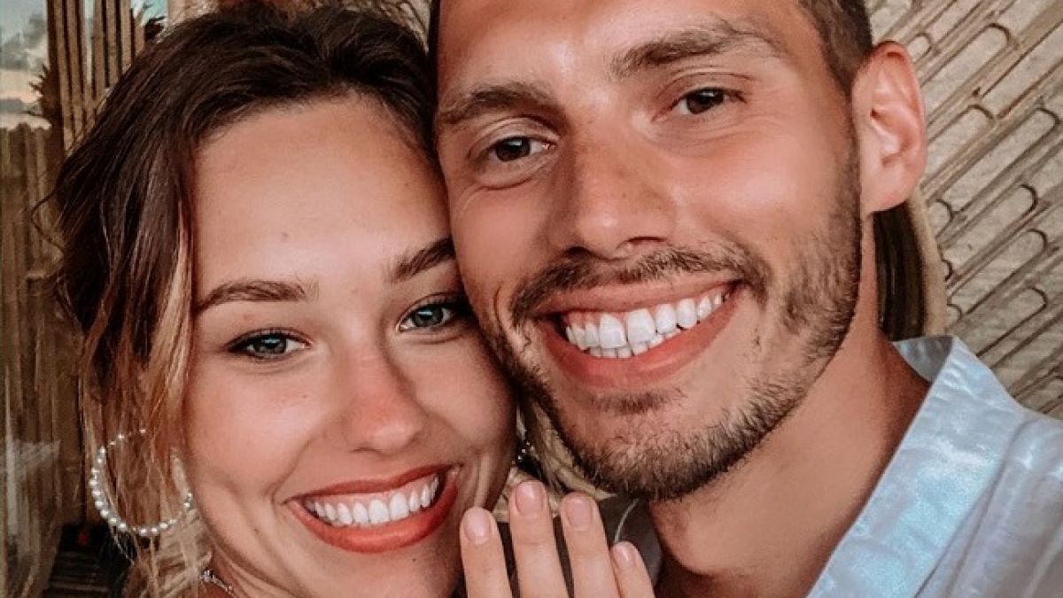 Холостяк-9 Никита Добрынин и его избранница честно признались, что хотят детей