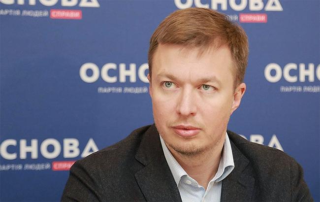 Ніколаєнко: звернення Порошенка до Вселенського патріарха є інструментом політичної гри