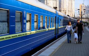 Потяги "Укрзалізниці" затримуються до 11 години: список рейсів