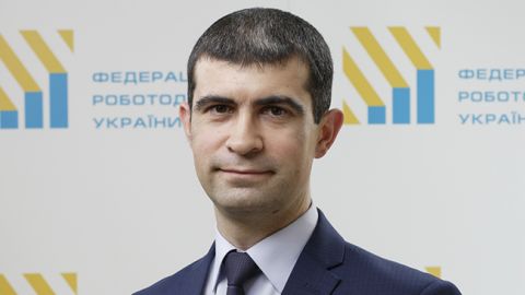 Проект 1210 дозволить прикрити недонадходження від корупційних схем, - експерт