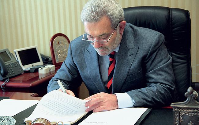 Суд отправил под домашний арест советника экс-директора "Укркосмоса"