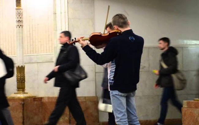 Евровидение 2017: киевляне просят разрешить уличных музыкантов в метро