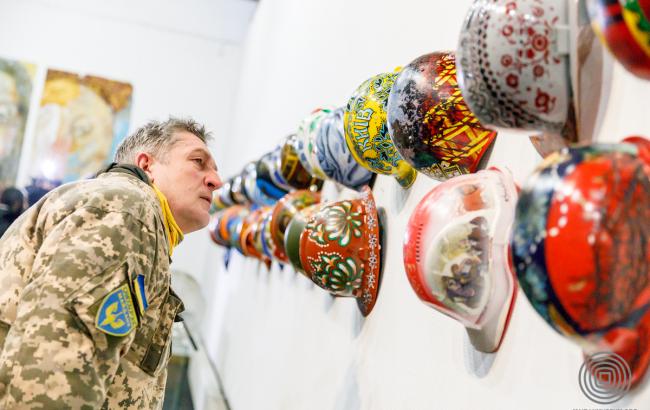 "Агрессор планировал захватить Украину": в Музей Майдана передали новую коллекцию творчества