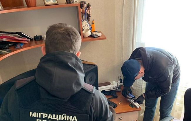 В Хмельницком задержали "террориста" из РФ, который находился в международном розыске