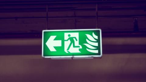 У Мінгеріоні розповіли про нові ДБН щодо облаштування аварійних виходів у школах