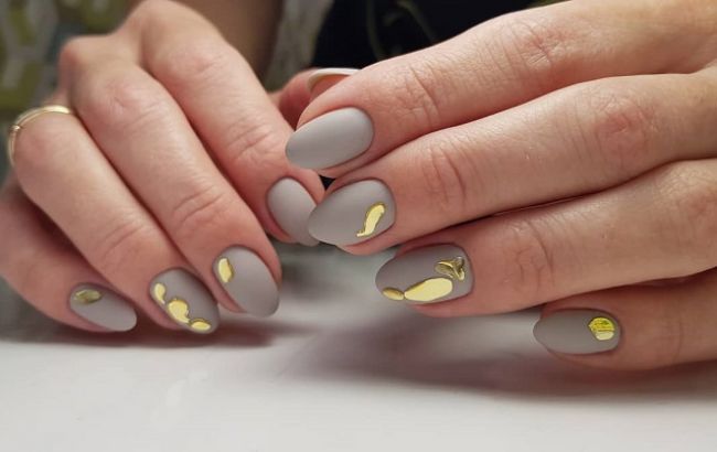 Сльози єдинорога: чарівний дизайн весняного манікюру