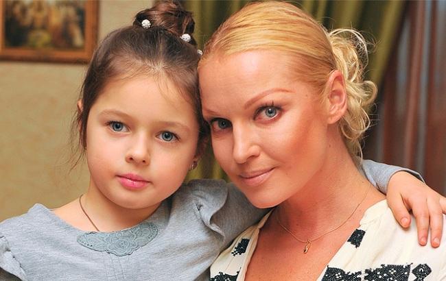 Джим Керрі зробив подарунок дочки Волочкової