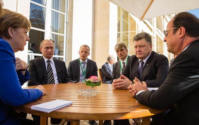 Опрос РБК-Украина: четверть читателей считает переговоры "нормандской четверки" предательством