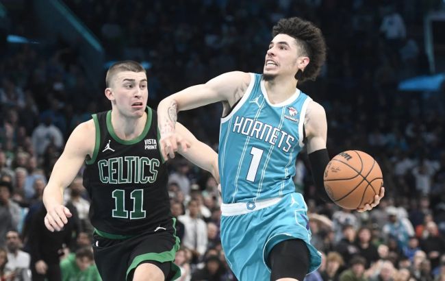 Віртуозний фінт захисника "Шарлотта" відправив додолу оборону "Бостона": момент дня в НБА