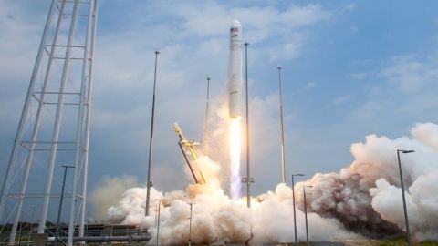 Місія S. S. Onizuka: україно-американську ракету успішно запустили в космос