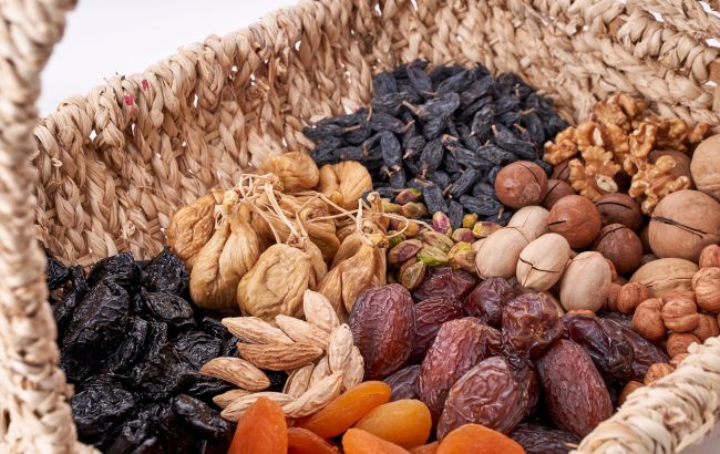 Врачи назвали самый полезный сухофрукт: съедайте ежедневно горсть и увидите результат
