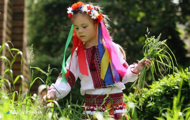 Как украинцы называли своих детей в 2021 году: перечень популярных и редких имен