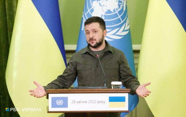 Украинским беженцам сокращают помощь за рубежом: Зеленский рассказал, чем им помочь