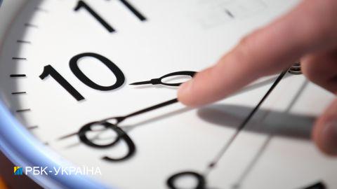 Перехід на зимовий час: думки українців розділились