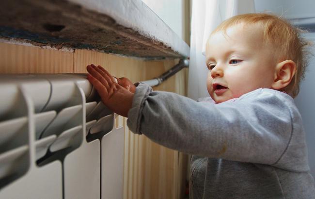 В Киеве из-за аварии без отопления остаются около 400 домов