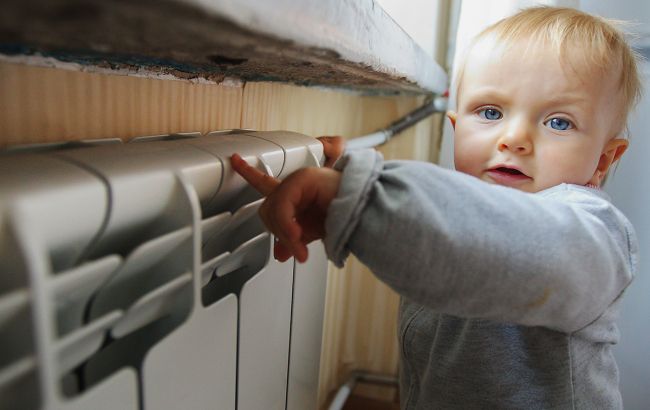 У Києві призупинили подачу тепла та гарячої води на 16 вулицях