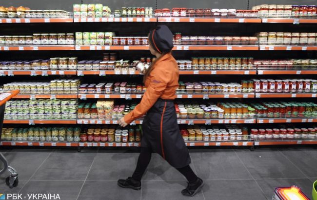 Як працюють великі супермаркети у Києві після ракетних ударів: офіційні заяви