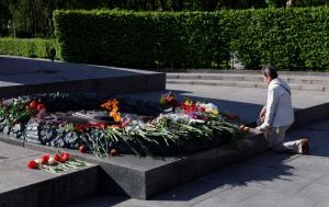 Ніколи знову. В Україні відзначають День пам'яті та перемоги над нацизмом