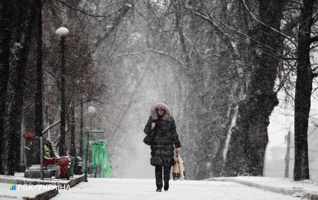 Снігопади накриють пів-України: прогноз погоди на 1 грудня
