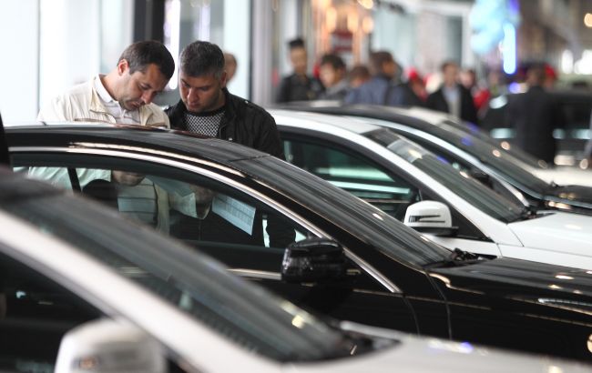 Стало відомо, які вживані авто "за копійки" найчастіше купують українці
