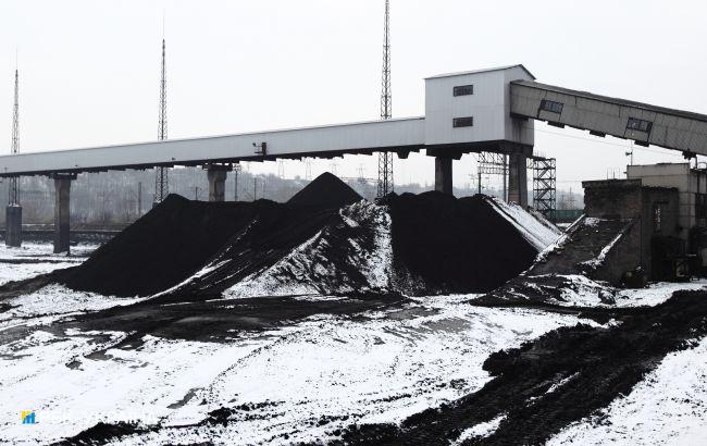 Запасы угля на ТЭС за неделю значительно уменьшились: "Укрэнерго" назвало цифры и виновника