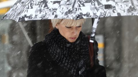 Киев накрыл снегопад