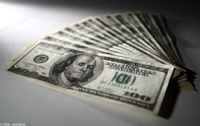 НБУ значно підвищив офіційний курс долара