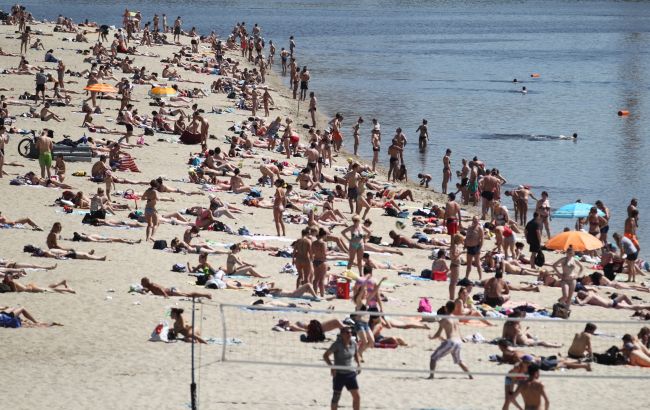 У Держспоживслужбі оцінили ризики зараження коронавірусом на пляжах