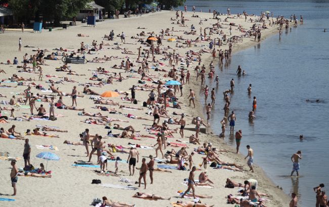 У Києві оголосили підвищений рівень небезпеки: заборонено купатися