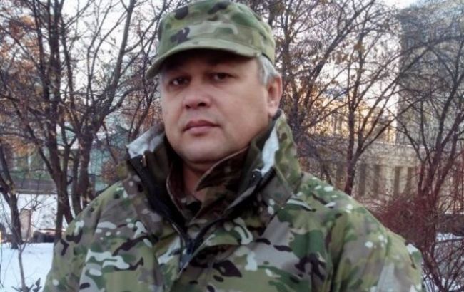З полону бойовиків звільнили двох волонтерів, - Міноборони