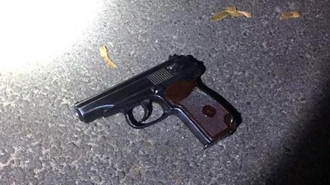 У Києві сталася стрілянина на Оболоні, є постраждалий