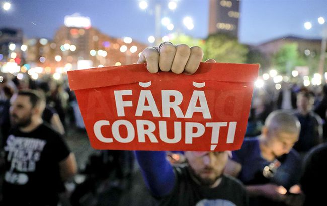 ЄС ініціює проти Румунії санкції через