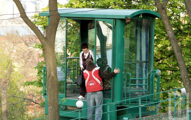 В Одесі дівчина викрала фунікулер на Потьомкінських сходах