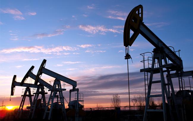 Цена нефти Brent поднялась выше 48 долларов за баррель