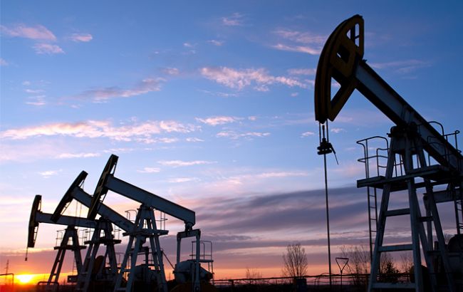 Ціна нафти Brent опустилася нижче 50 доларів за барель