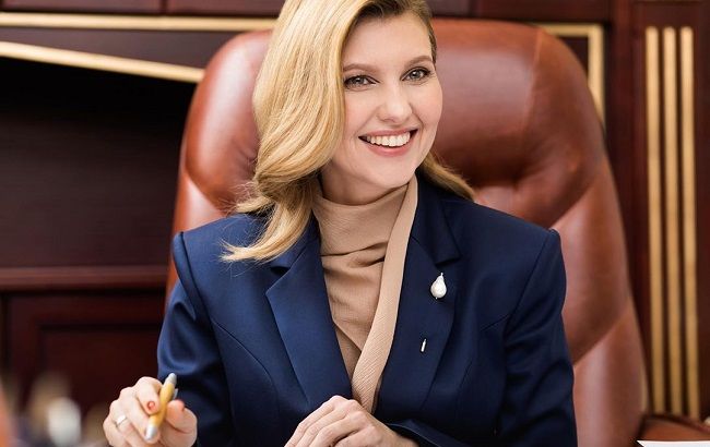 Нестандартний хід: Олена Зеленська в афро-косичках з'явилася на форумі проти домашнього насильства