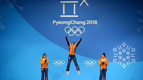 Медальний залік Олімпіади 2018 на 12 лютого